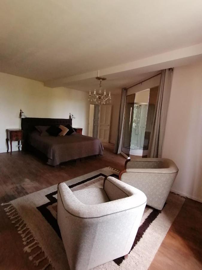Authentieke Franse Kamer. Melay  Exterior foto